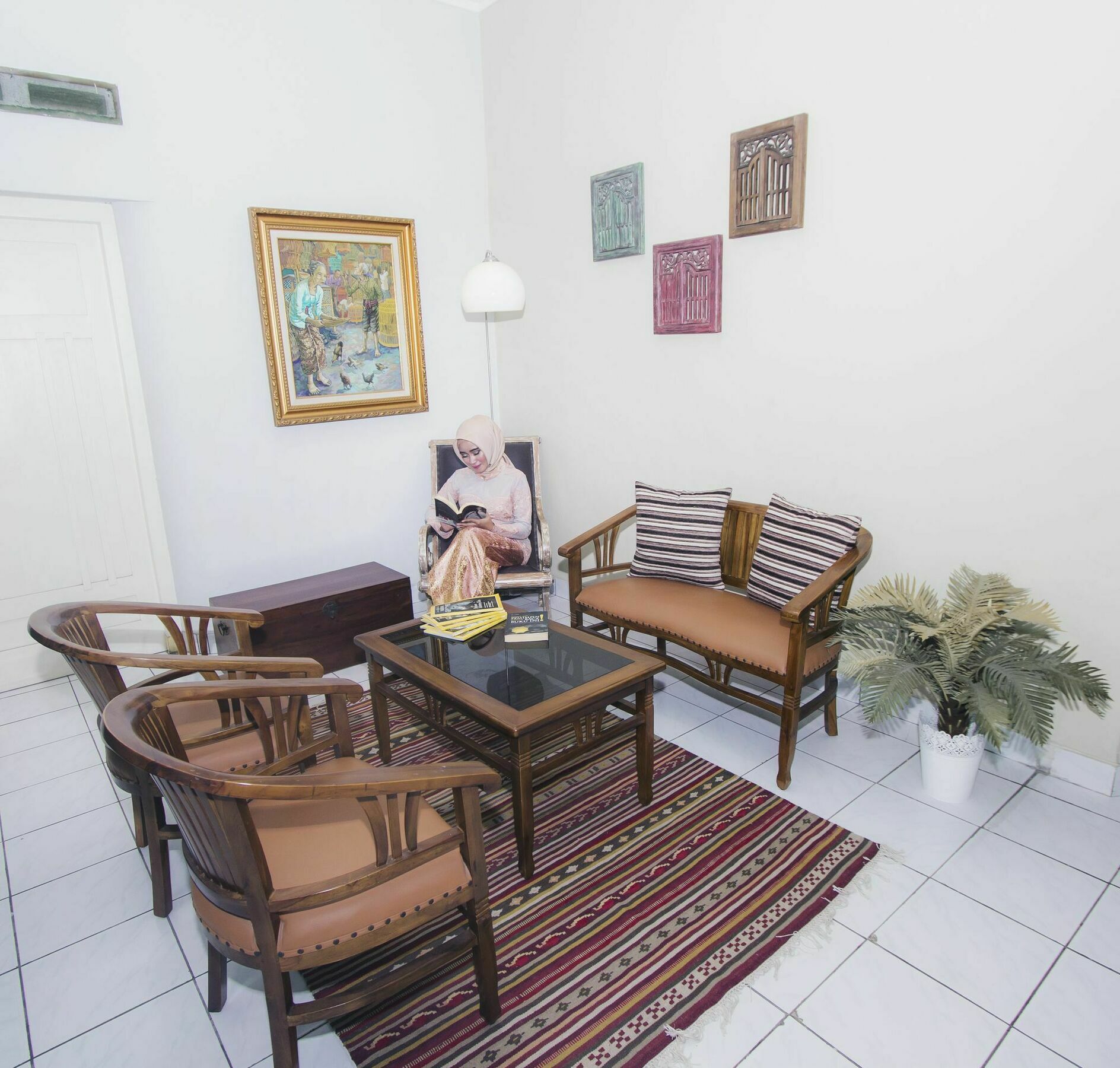 Ndalem Sarengat Apartment ยอกยาการ์ตา ภายนอก รูปภาพ