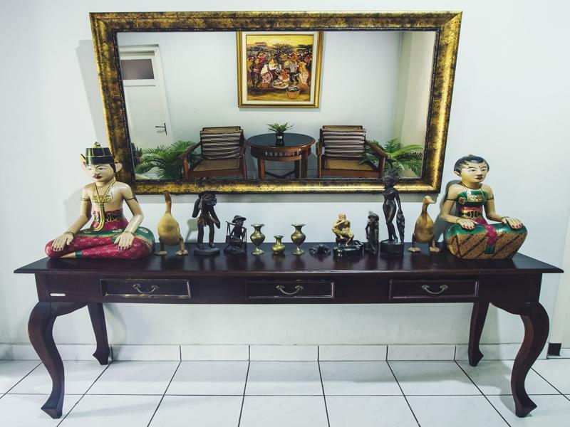 Ndalem Sarengat Apartment ยอกยาการ์ตา ภายนอก รูปภาพ